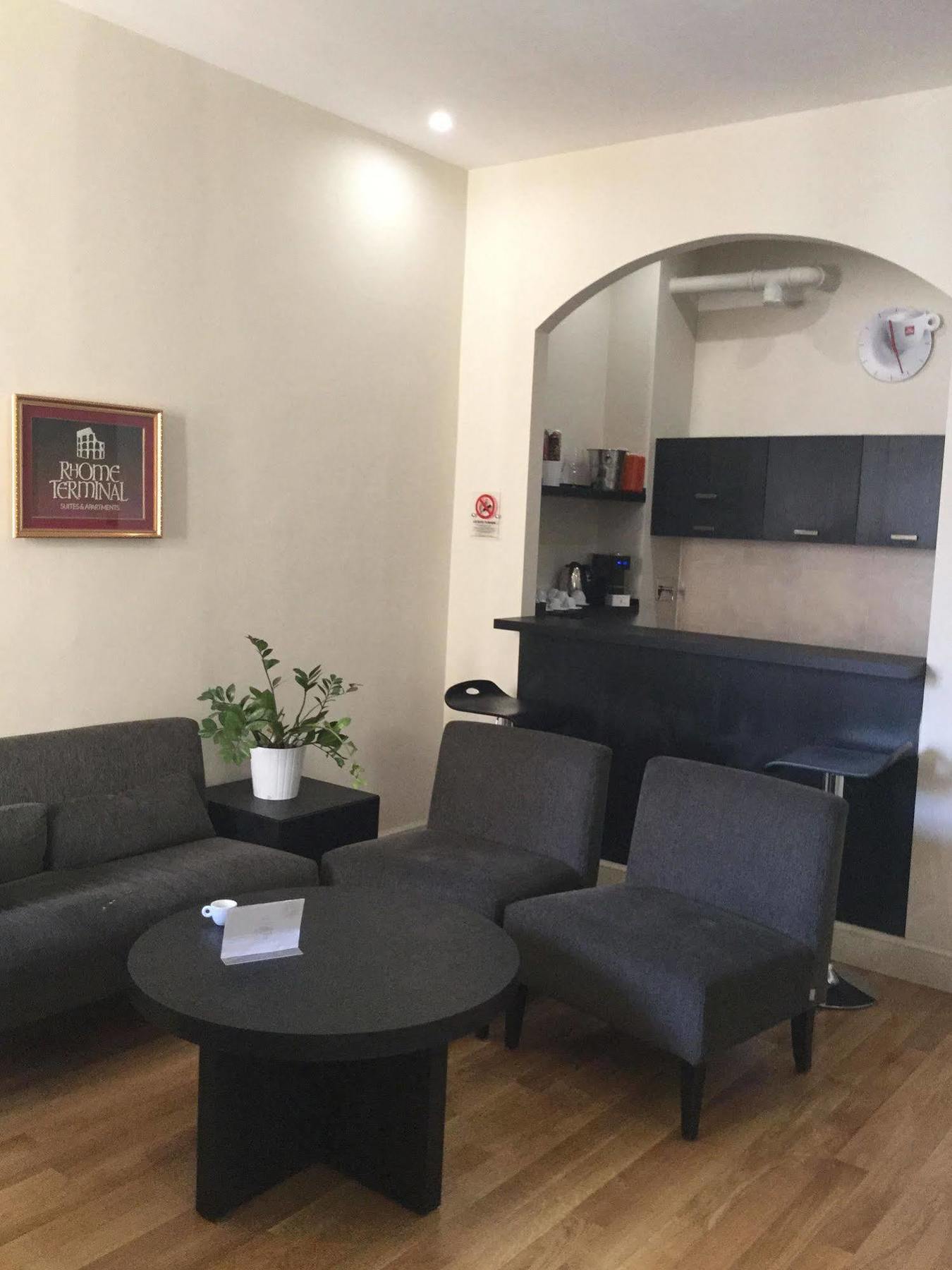 Rhome Terminal Guest House روما المظهر الخارجي الصورة