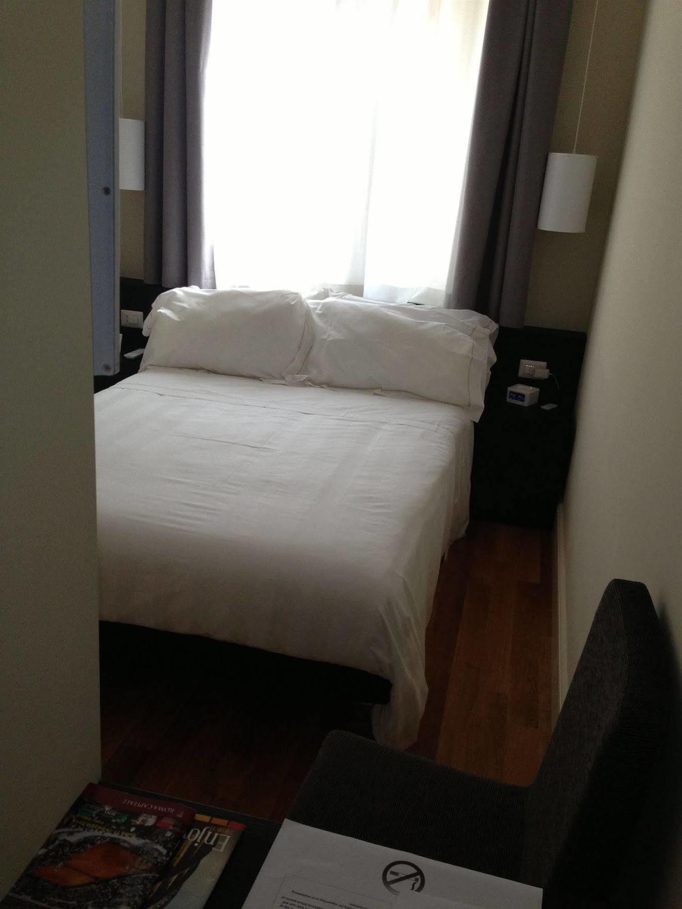 Rhome Terminal Guest House روما المظهر الخارجي الصورة